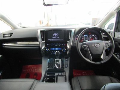 2023 Toyota ALPHARD — фото 5