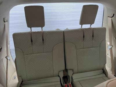 صورة 50 لـ 2024 Toyota LAND CRUISER 300