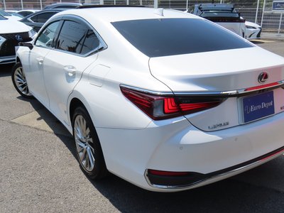 2022 Lexus ES thumbnail 43