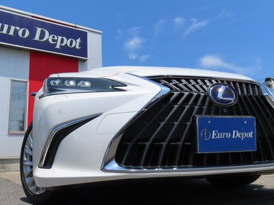 2022 Lexus ES thumbnail 25