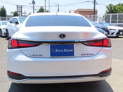 2022 Lexus ES thumbnail 47