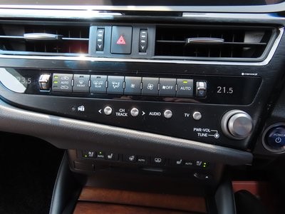 2022 Lexus ES thumbnail 75