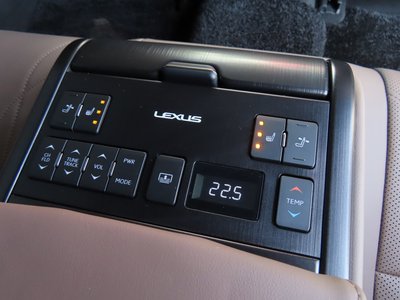 2022 Lexus ES thumbnail 57