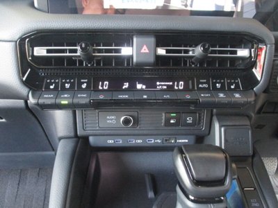 2024 Toyota LAND CRUISER 250 — фото 24