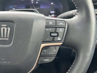 2024 Toyota CROWN SPORT photo 12