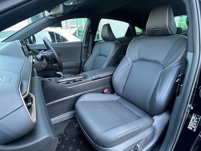 2022 Toyota CROWN CROSSOVER — фото 35