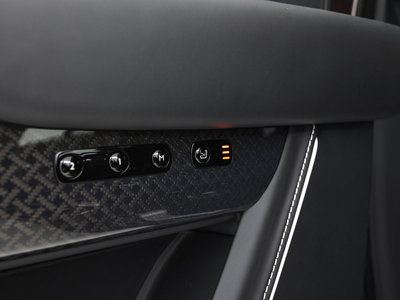 2026 ROLLS-ROYCE CULLINAN photo 39