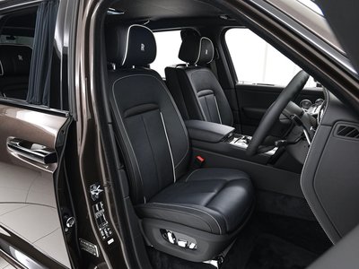 2026 ROLLS-ROYCE CULLINAN photo 11