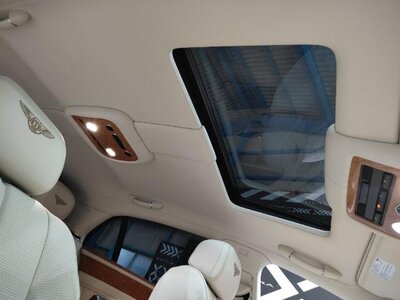 2016 Bentley FLYING SPUR — фото 12
