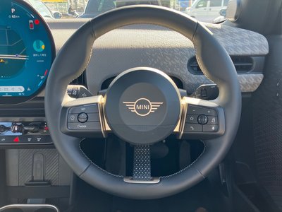 صورة 27 لـ 2025 MINI COOPER CONVERTIBLE