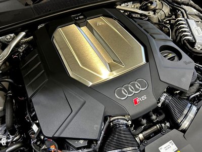 2024 AUDI RS6 AVANT thumbnail 32