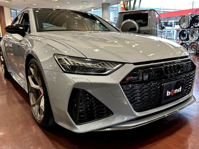 2024 AUDI RS6 AVANT photo 5
