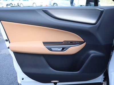 2025 Lexus NX 缩略图 60