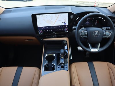 2025 Lexus NX 缩略图 8