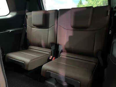 صورة 24 لـ 2024 Toyota LAND CRUISER 250
