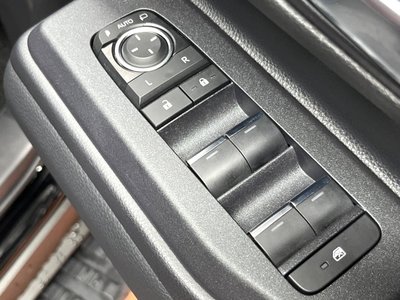 صورة 31 لـ 2024 Toyota LAND CRUISER 250