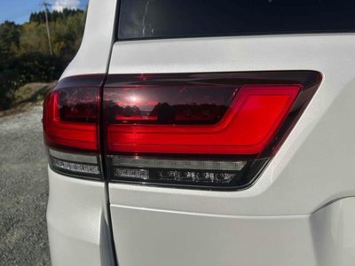 صورة 56 لـ 2024 Toyota LAND CRUISER 300