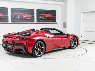 2023 Ferrari SF90 SPIDER — миниатюра 31