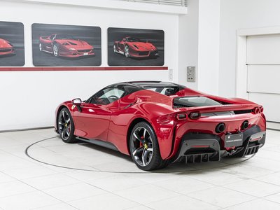 2023 Ferrari SF90 SPIDER — миниатюра 34