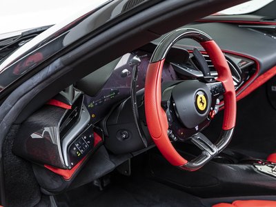 صورة 7 لـ 2023 Ferrari SF90 SPIDER