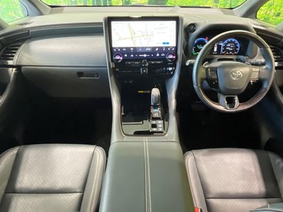 2023 Toyota VELLFIRE photo 2