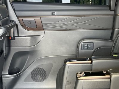 2023 Toyota VELLFIRE thumbnail 41