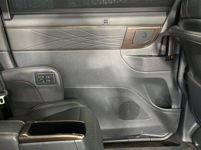 2023 Toyota VELLFIRE thumbnail 37