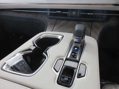 2024 Lexus LM 照片 10