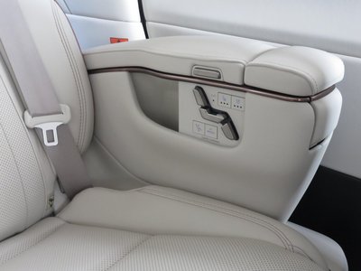 2024 Lexus LM 照片 22