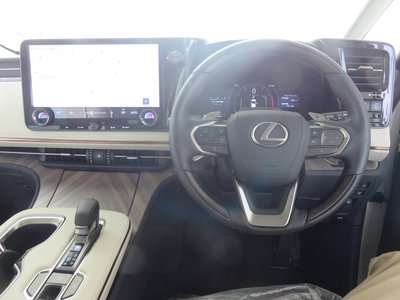 2024 Lexus LM 照片 7