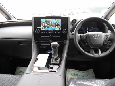 صورة 24 لـ 2026 Toyota ALPHARD