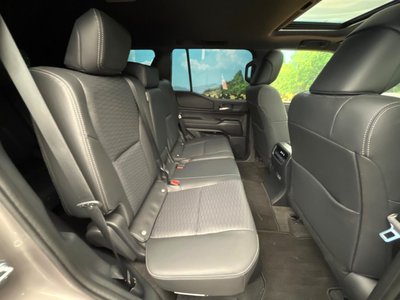 صورة 8 لـ 2024 Toyota LAND CRUISER 250