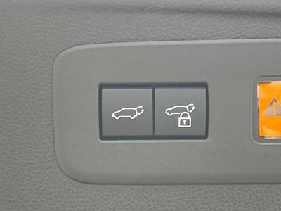 صورة 40 لـ 2024 Toyota LAND CRUISER 250