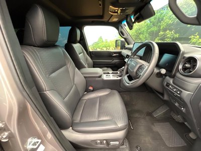 صورة 7 لـ 2024 Toyota LAND CRUISER 250