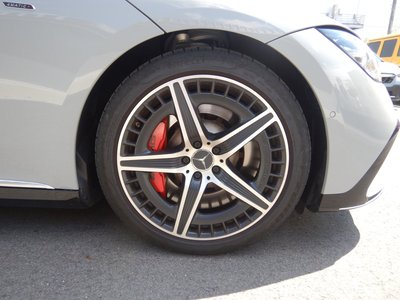 2024 Mercedes-BENZ EQE AMG thumbnail 32
