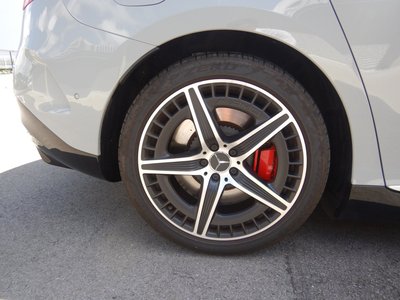 2024 Mercedes-BENZ EQE AMG thumbnail 33