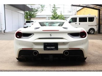 2019 Ferrari 488 SPIDER 缩略图 2