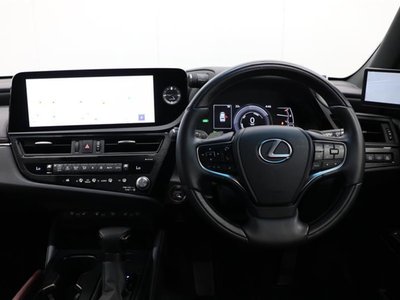 2023 Lexus ES thumbnail 8