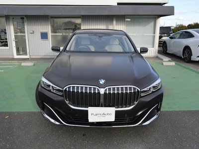 2020 BMW 7 SERIES photo 3
