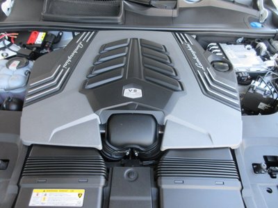 صورة 27 لـ 2018 Lamborghini URUS