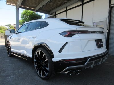 صورة 6 لـ 2018 Lamborghini URUS