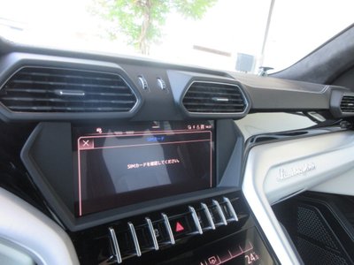 صورة 18 لـ 2018 Lamborghini URUS