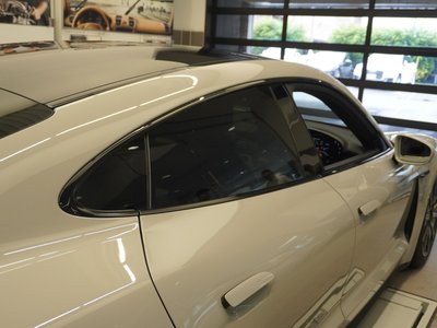 2024 Porsche TAYCAN photo 12