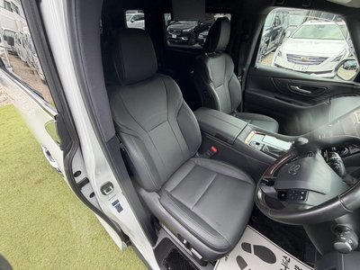صورة مصغرة 26 لـ 2023 Toyota ALPHARD