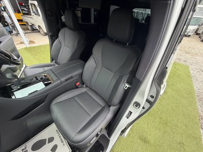 صورة مصغرة 29 لـ 2023 Toyota ALPHARD