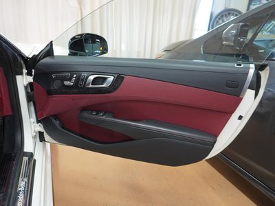 2016 Mercedes-BENZ SL thumbnail 25