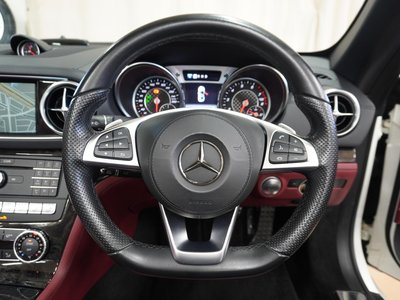 2016 Mercedes-BENZ SL thumbnail 30
