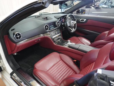 2016 Mercedes-BENZ SL thumbnail 56