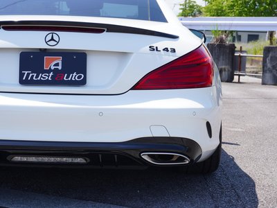 2016 Mercedes-BENZ SL thumbnail 17