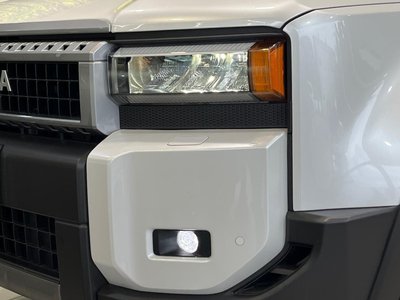 2025 Toyota LAND CRUISER 250 photo 13
